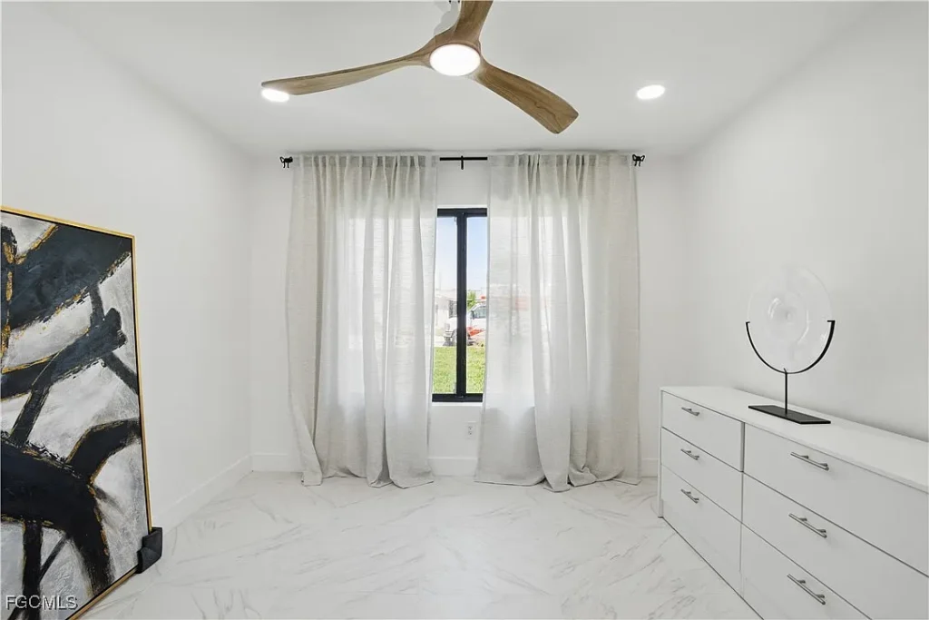 Imagem Gallery Interior & Exterior Painting - Site