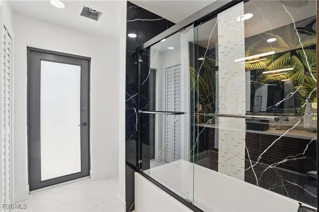 Imagem Gallery Tile Installation - Site