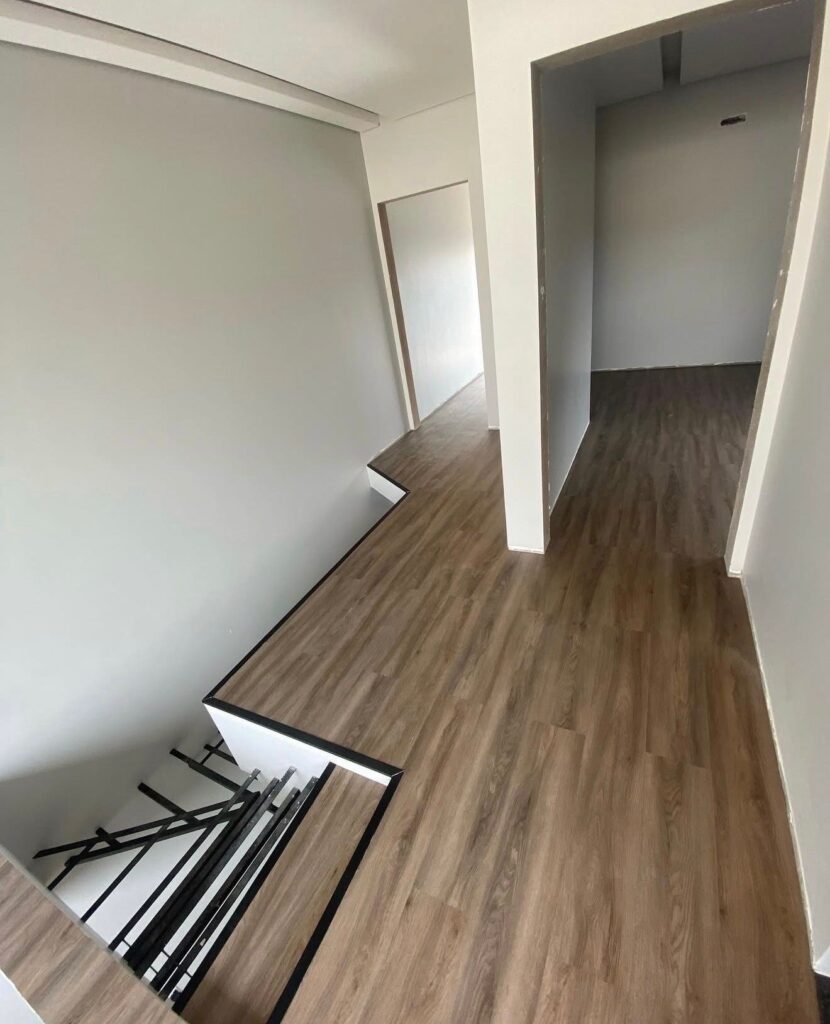 Imagem Gallery Flooring Installation - Site